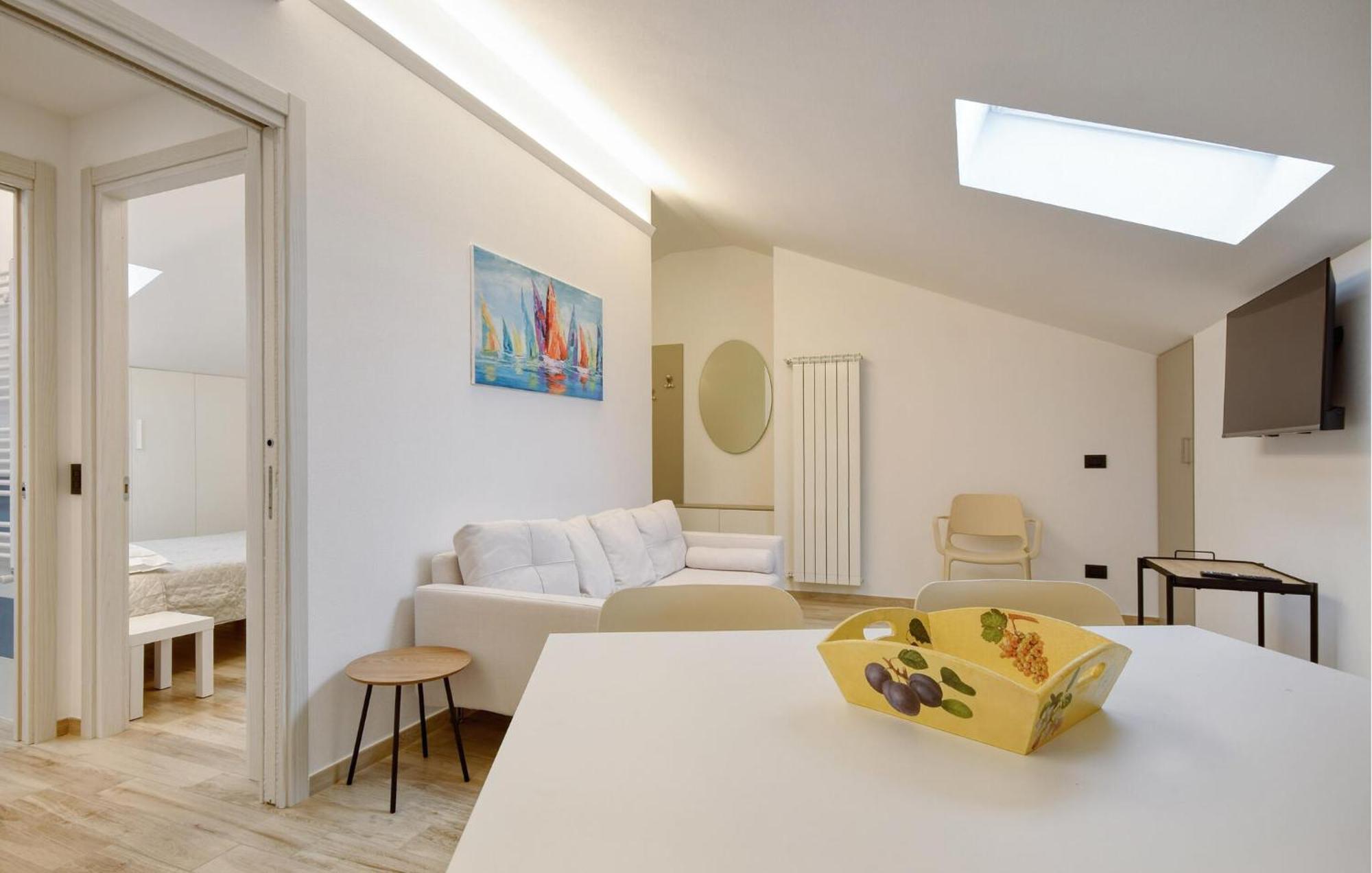 Beautiful Apartment In Moneglia With Kitchen エクステリア 写真